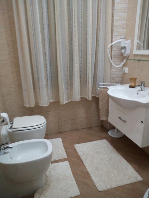 L'Oasi Del Porto Bed & Breakfast ตราปานี ภายนอก รูปภาพ